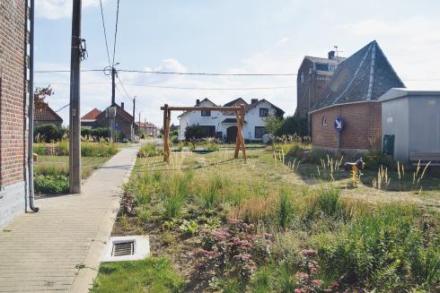 Dorpsplein in Landen 