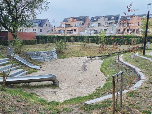 Natuurlijke speelzone Hof d'Intere in Lille