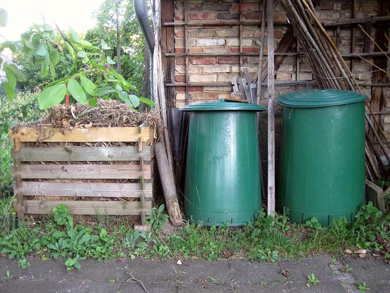 Compostvaten © 100 Wass / Wikimedia Commons