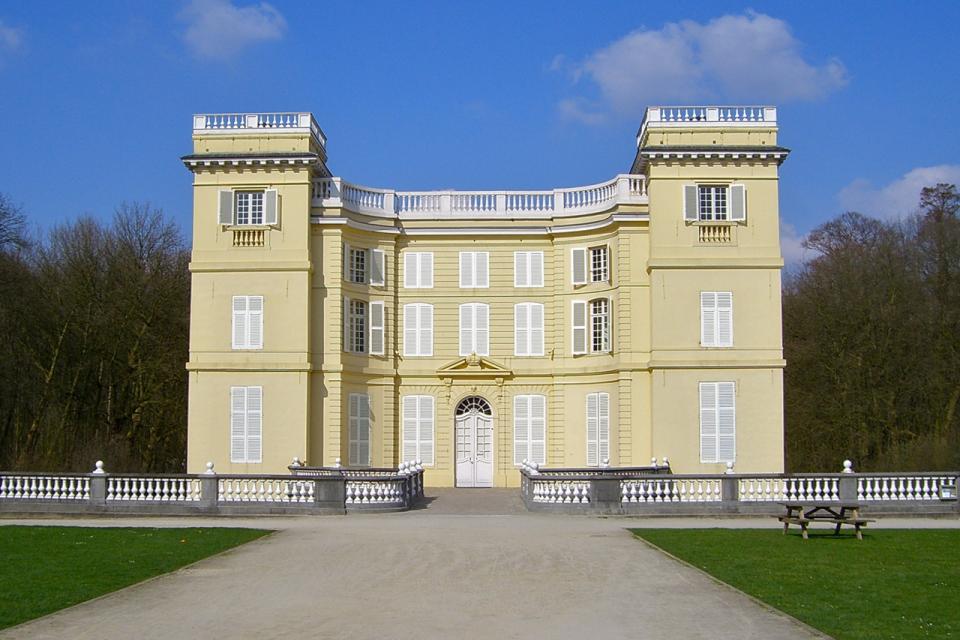 Kasteel d’Ursel © LupusBXL / Wikimedia Commons