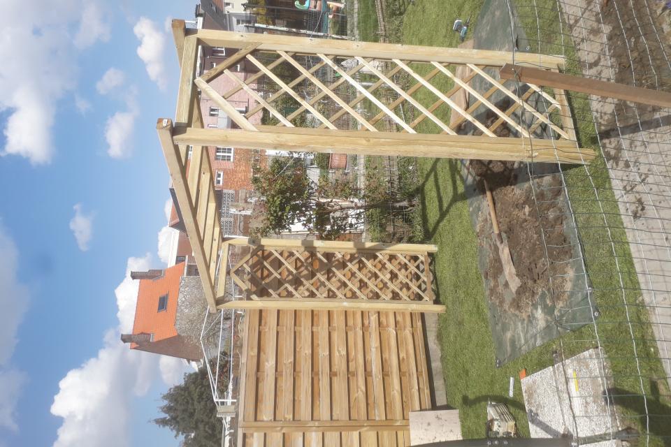ontwerpen en plaatsen van prieel
