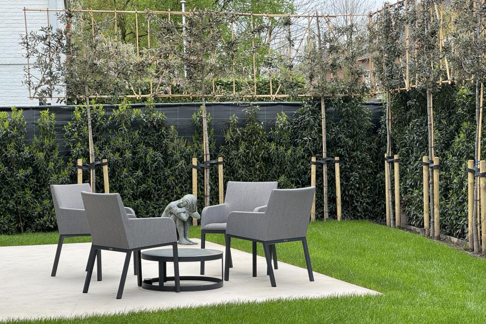 Gezellige moderne tuin in Edegem