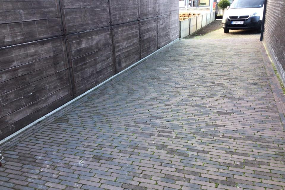 oprit met schutting