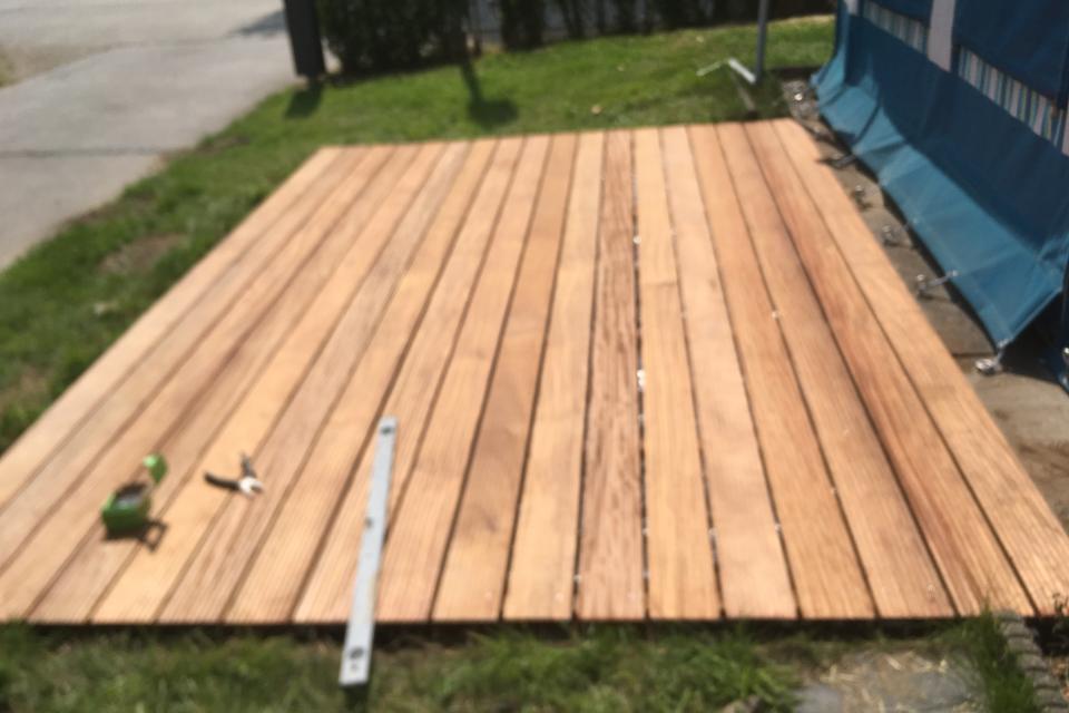 Nieuw terras in hardhout