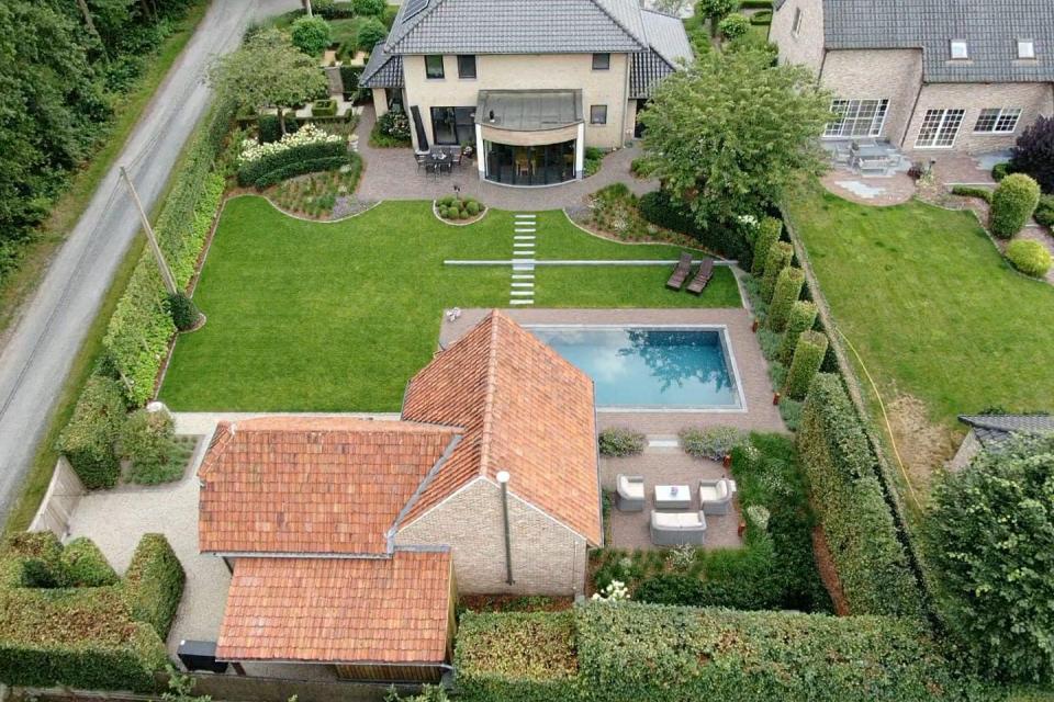 Tuinrenovatie Balen