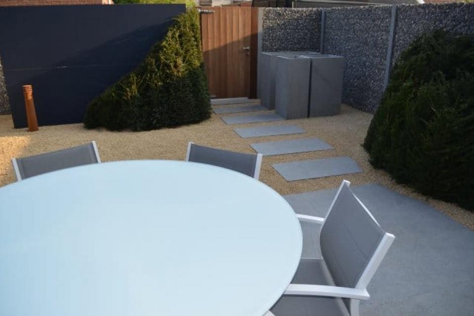 De combinatie van de juiste materialen zet uw stijlvolle tuinmeubels extra in de verf