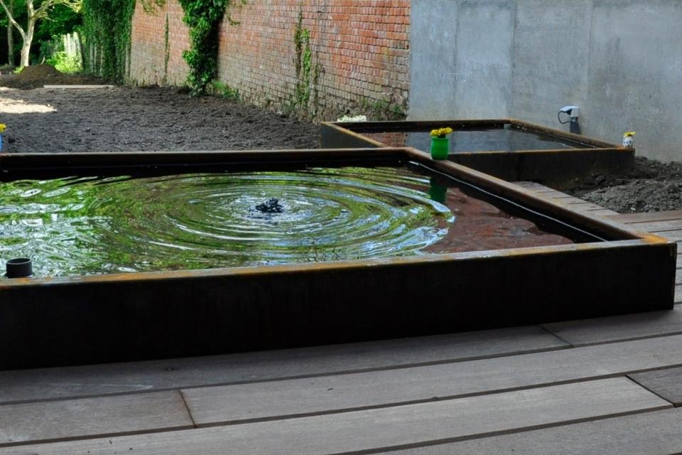 Vijver / watertafels in kortenstaal met biologische filtering