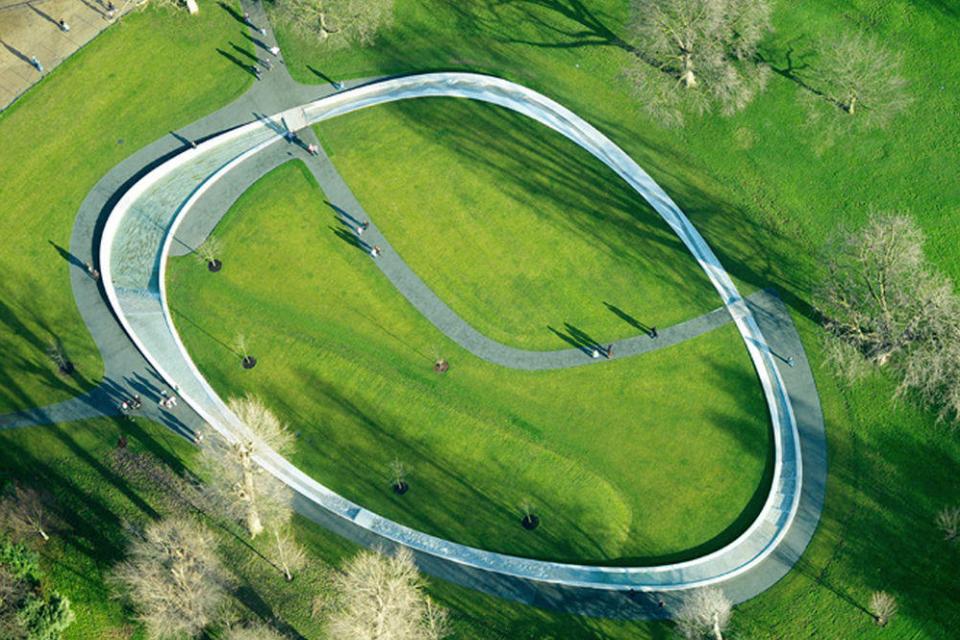 CIVA LEZINGEN / KATHRYN GUSTAFSON, BAS SMETS